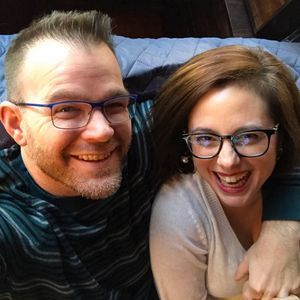 Meet your Posher, Thais